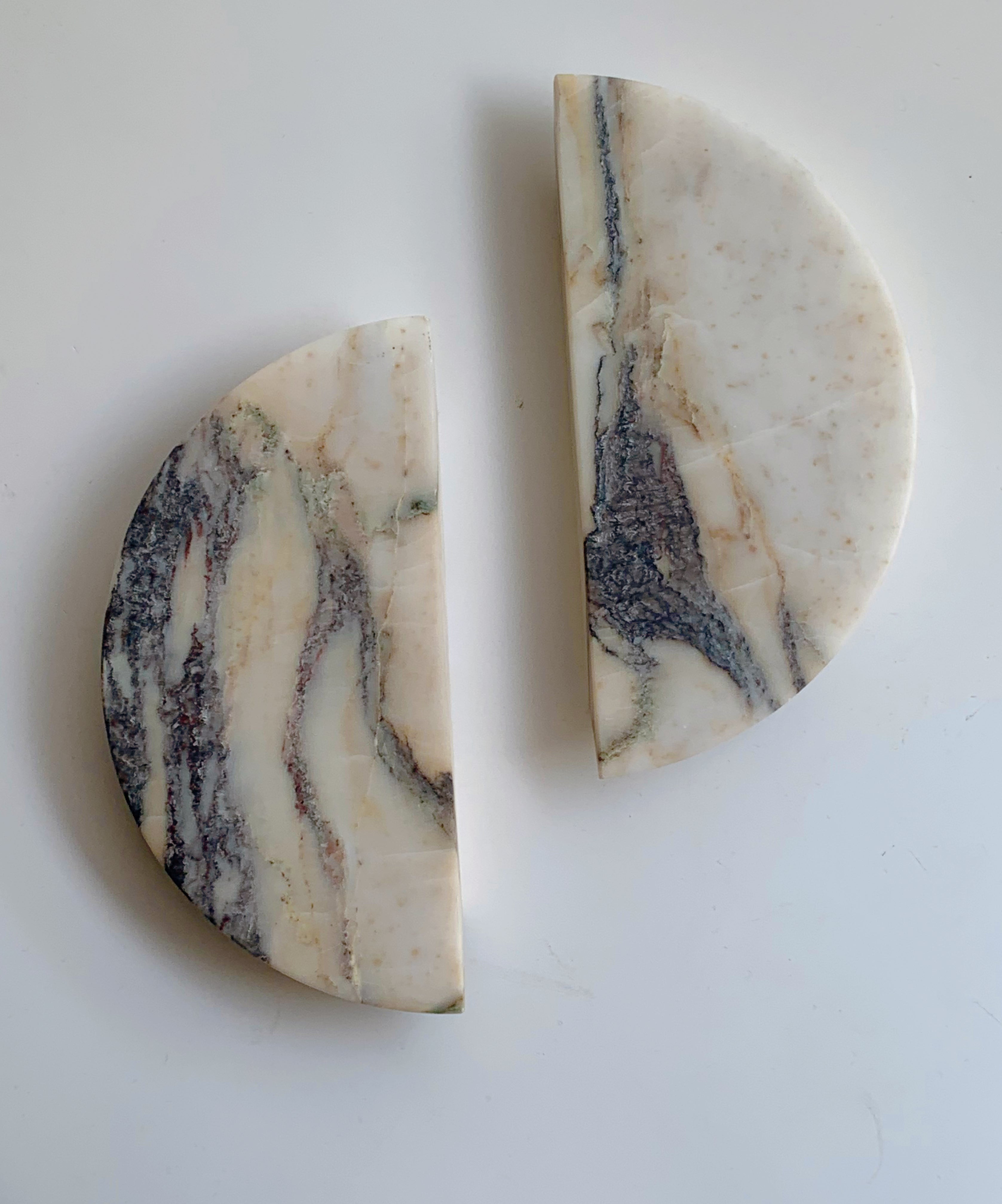 Calacatta Viola Round Marble Handles