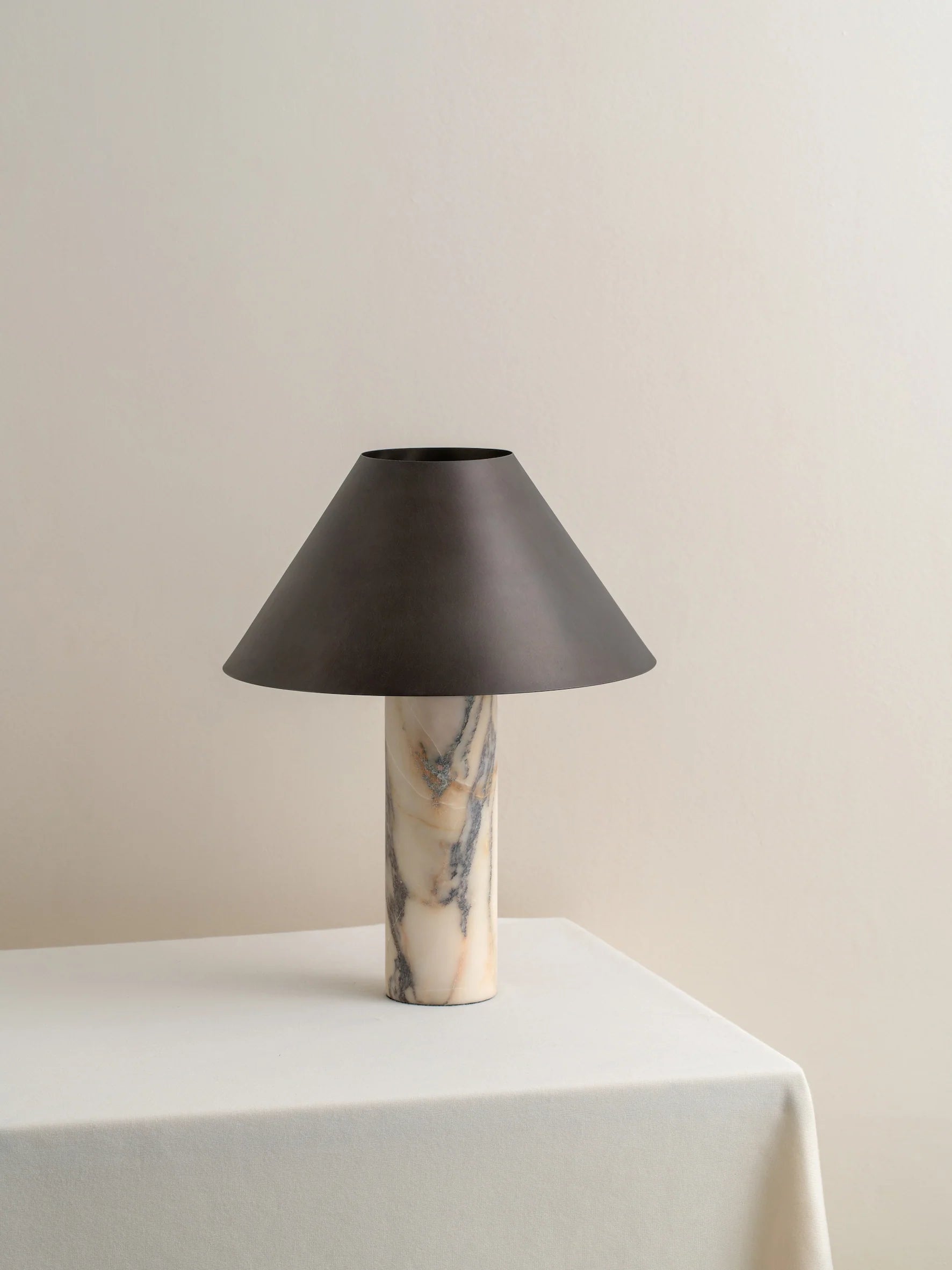Calacatta Viola Classic Table Lamp | Italian Marble Lighting