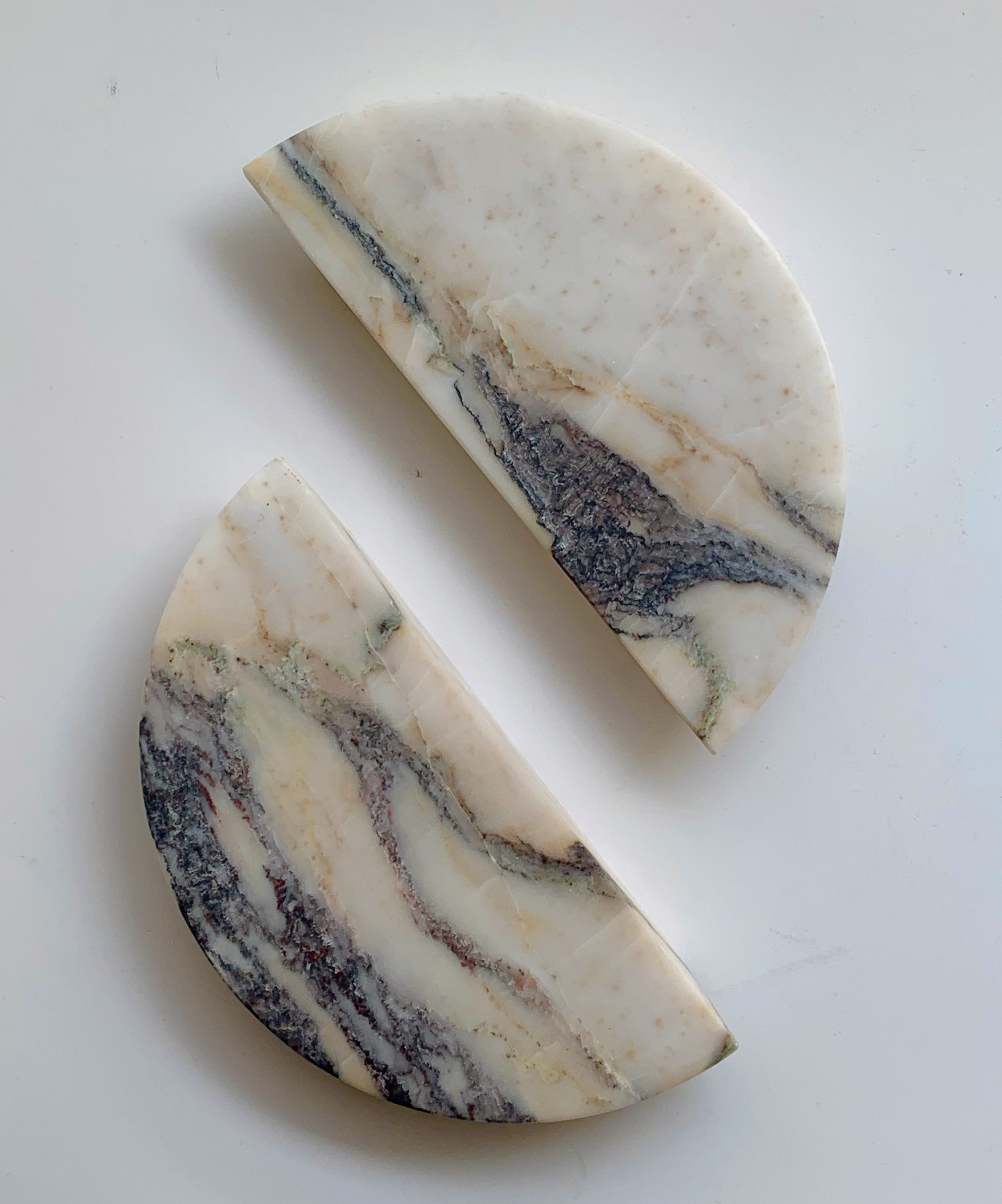 Calacatta Viola Round Marble Handles