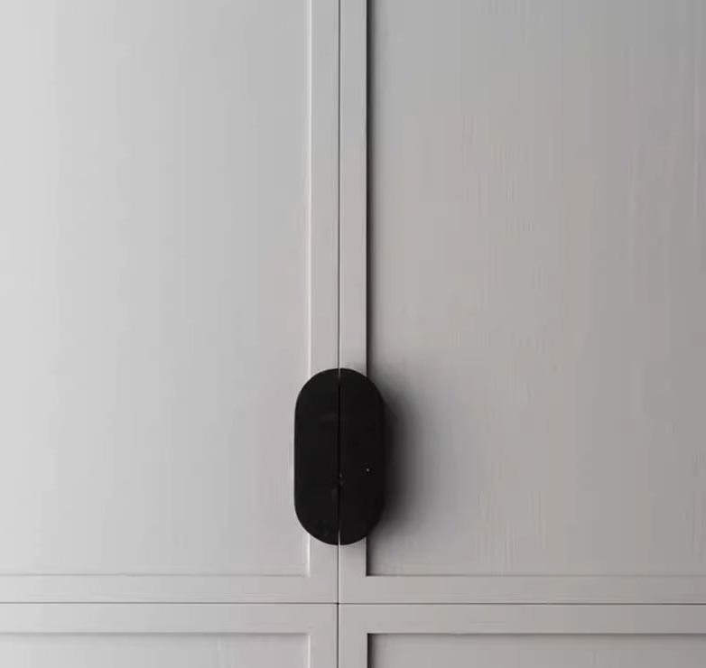 Nero Marquina Round Marble Handles