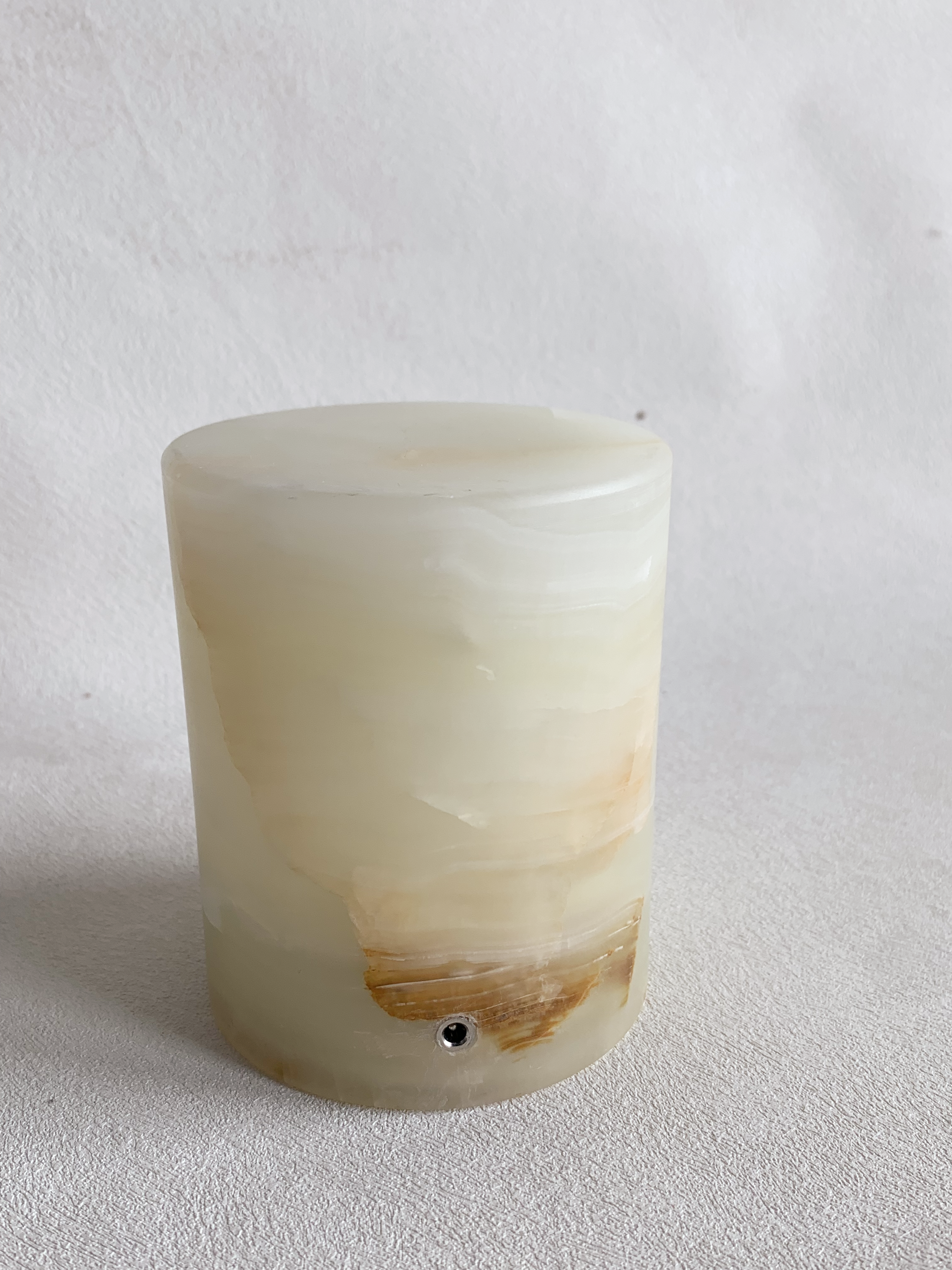 White Onyx Cylindrical Table Lamp | Natural Stone Lighting